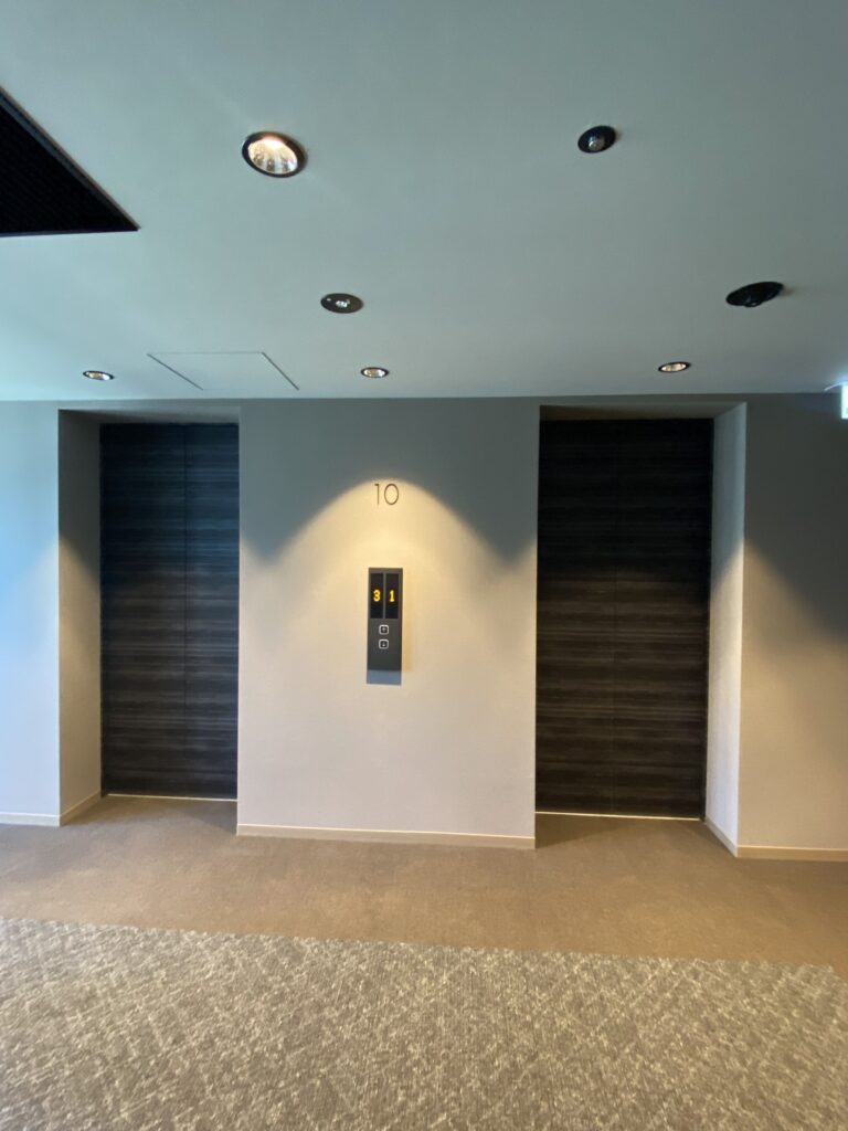 エレベーターホールの画像