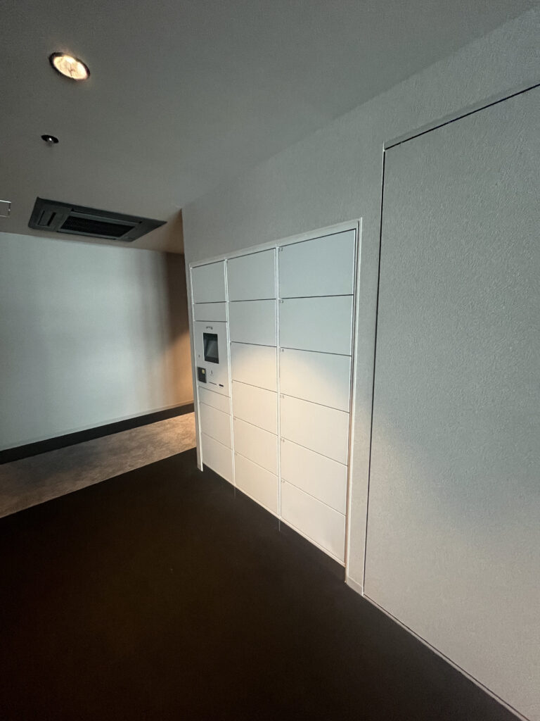 宅配ボックスの画像