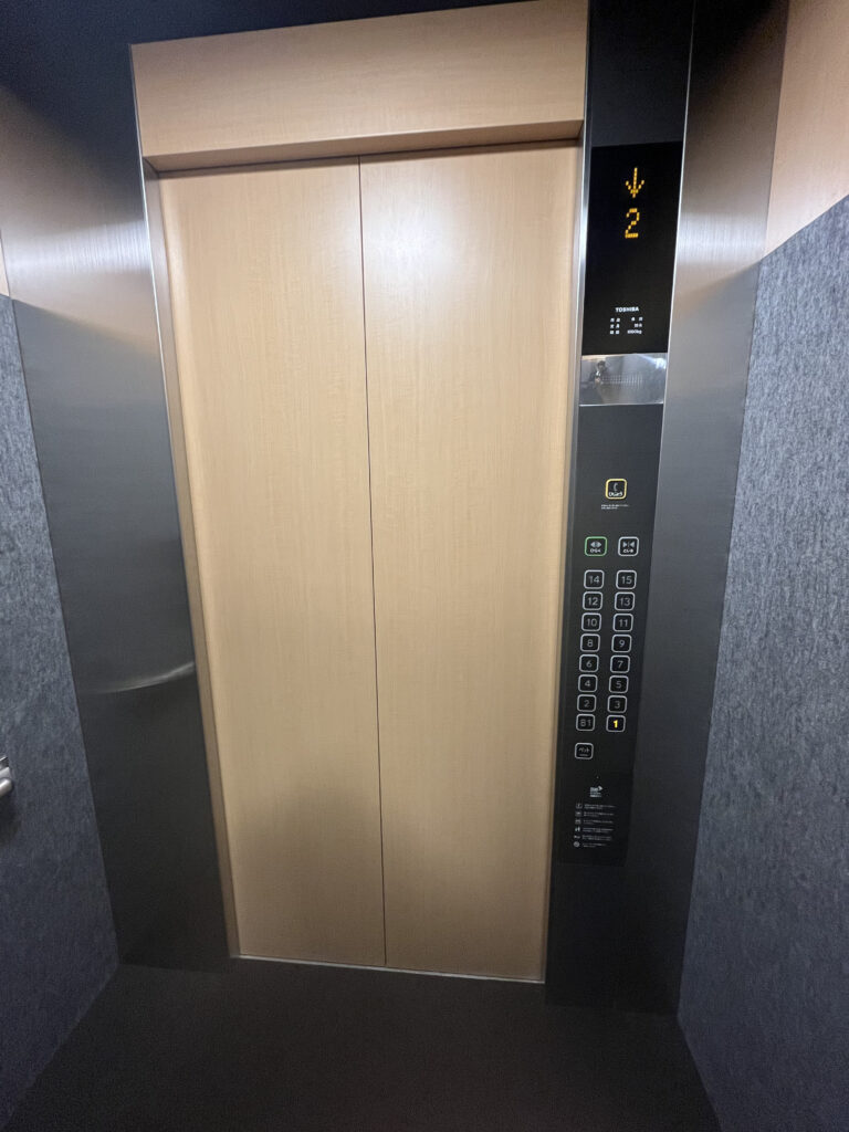 エレベーターの画像